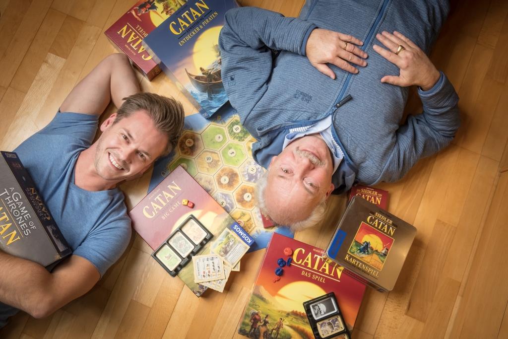 chơi với Klaus Teuber trên playcatan.com